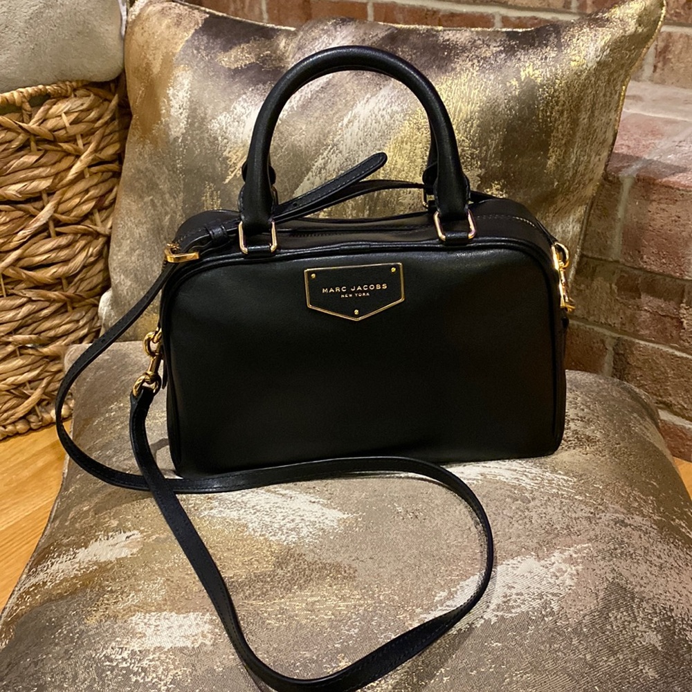 Authentic Marc Jacobs Voyager Leather Mini Satchel in Black Leather